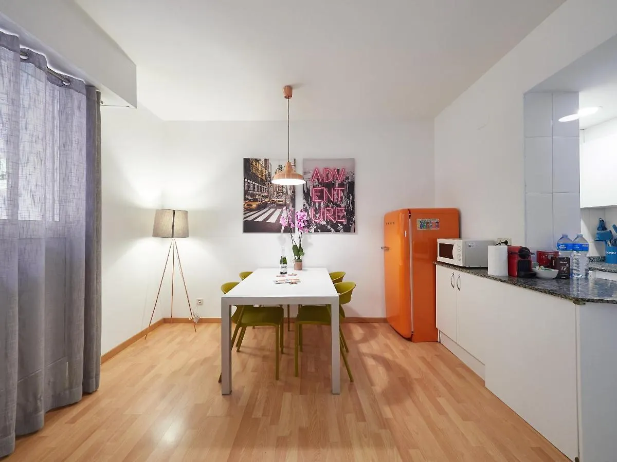Sant Pau Barcelona Suites 0*,