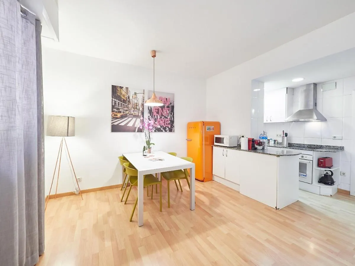 Barcelonaforrent The Suite 0*, Barcelona Spain