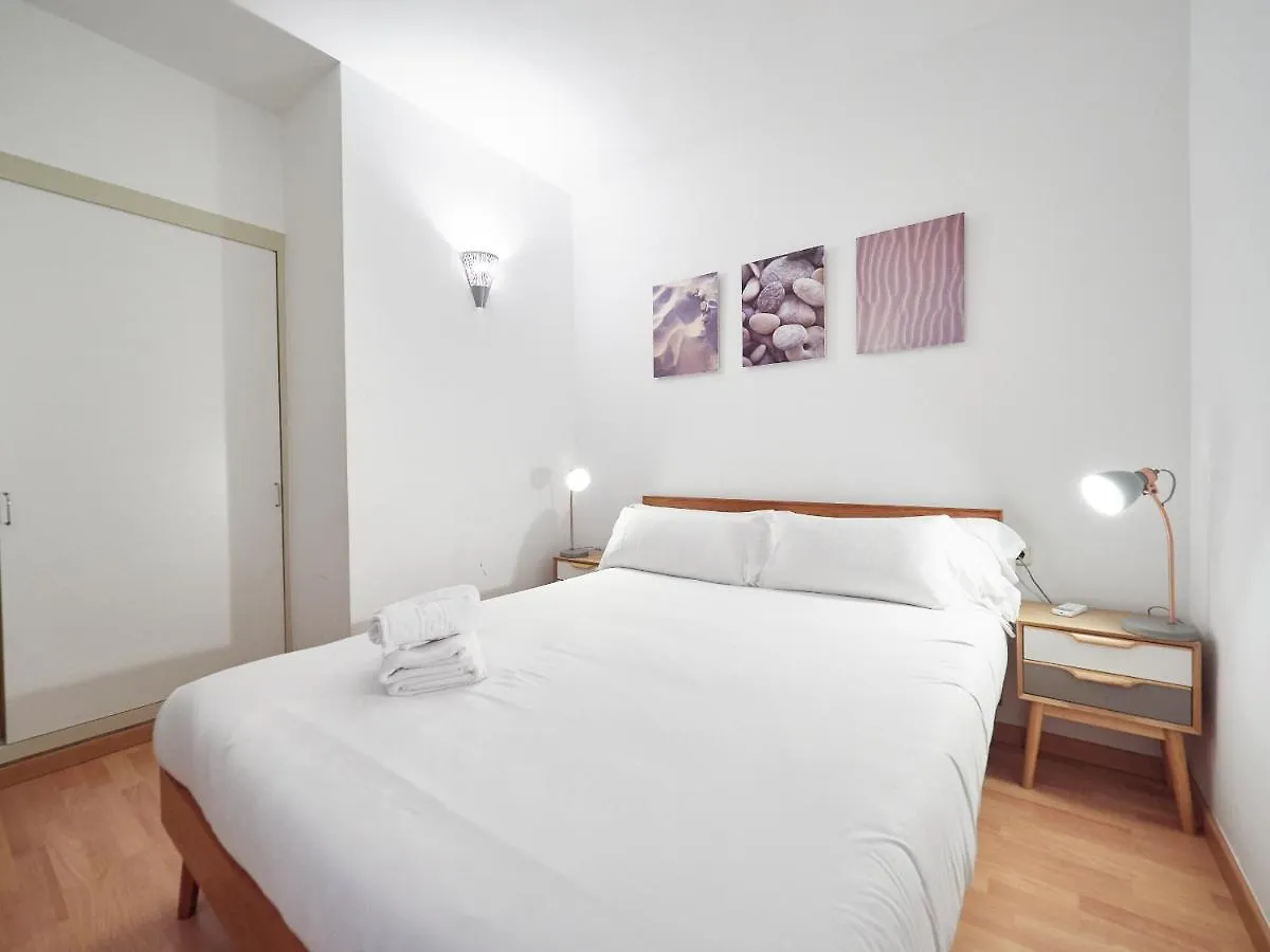 Apartment Sant Pau Barcelona Suites