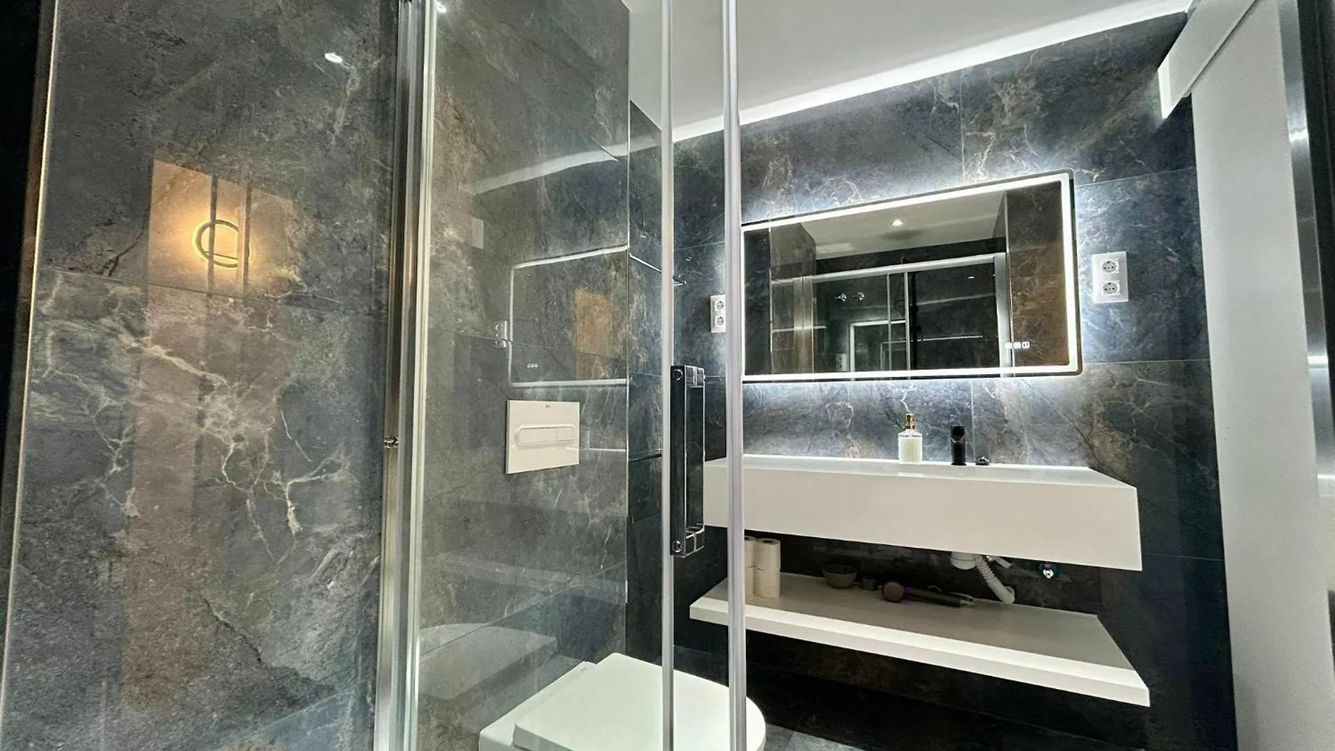 Sant Pau Barcelona Suites