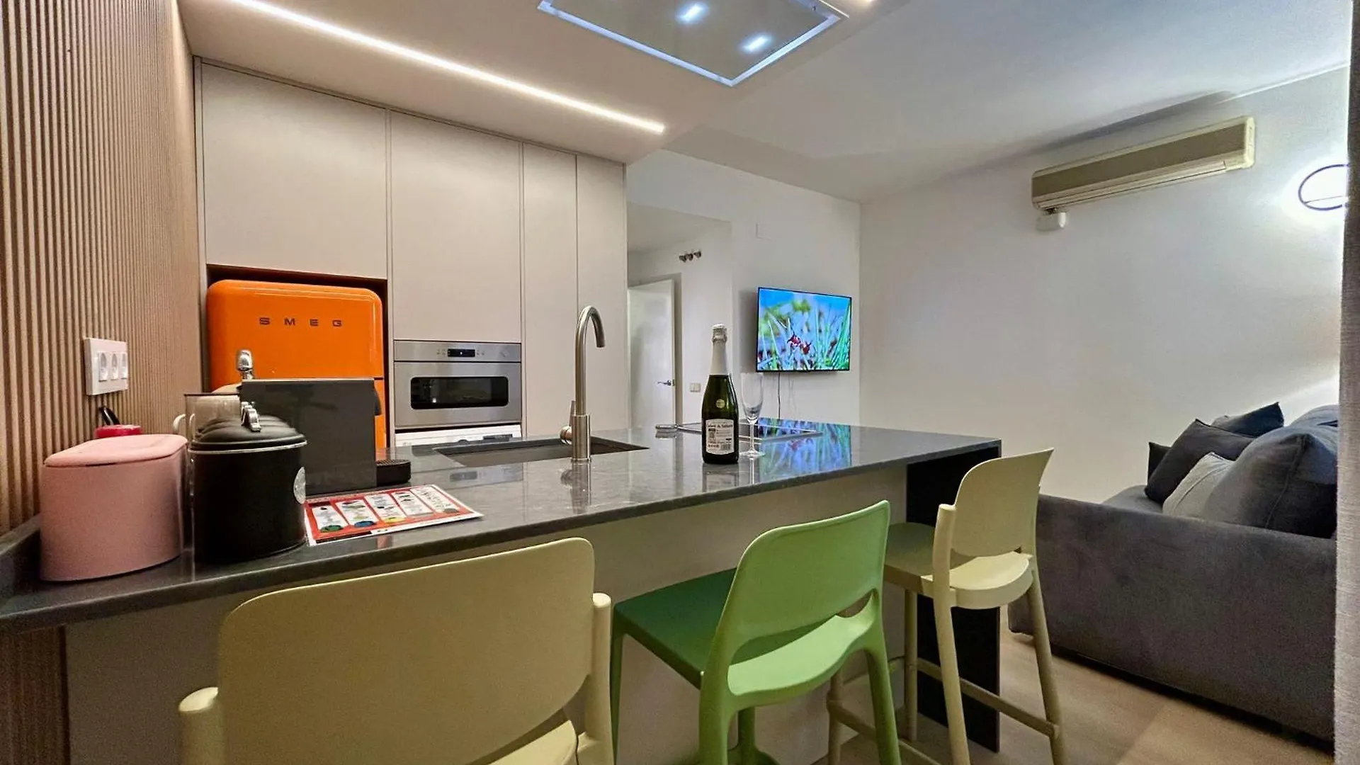 Barcelonaforrent The Suite 0*, برشلونة إسبانيا