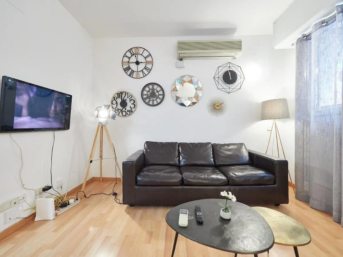 Apartment Sant Pau Barcelona Suites