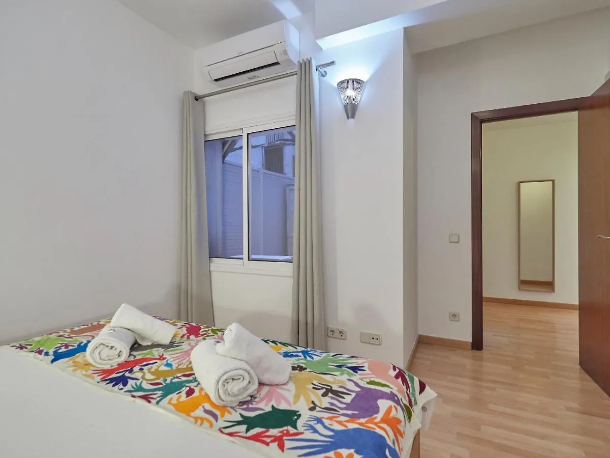 Sant Pau Barcelona Suites 0*,